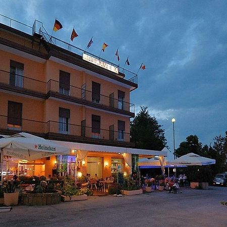 Hotel Primavera Mestre Exterior foto