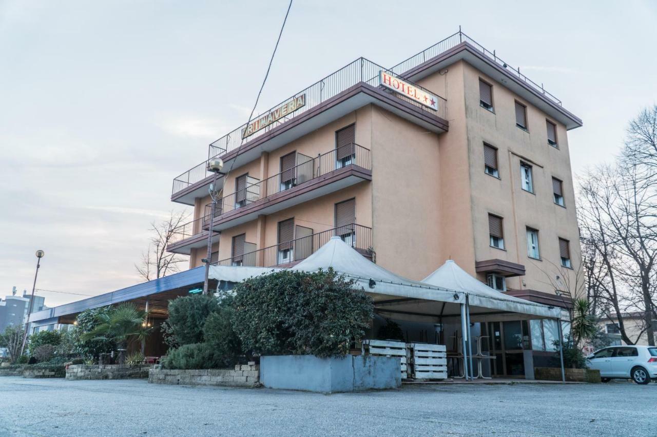 Hotel Primavera Mestre Exterior foto